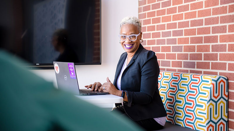 woman-laptop